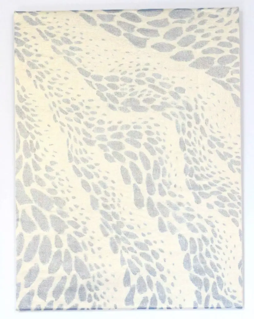 MINERA, 2022 I Tissage de soie et fils métallique. Peinture sur fils de chaîne. 80 x 60 cm